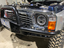 Load image into Gallery viewer, Alpha Naked Winch Bar